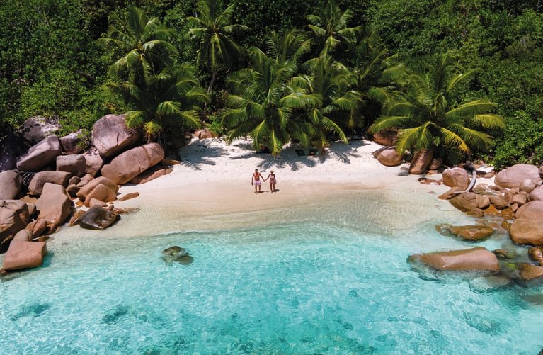 Seychellen / Boat & Hotel